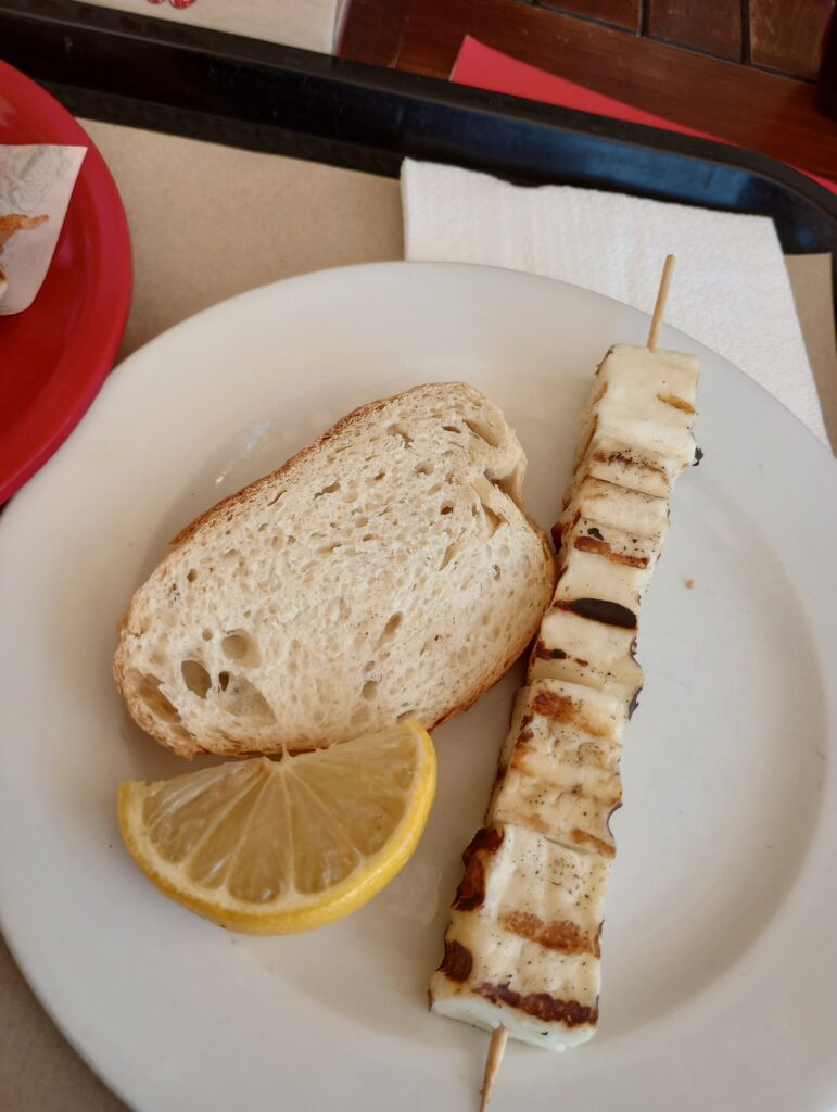 Halloumi souvlaki